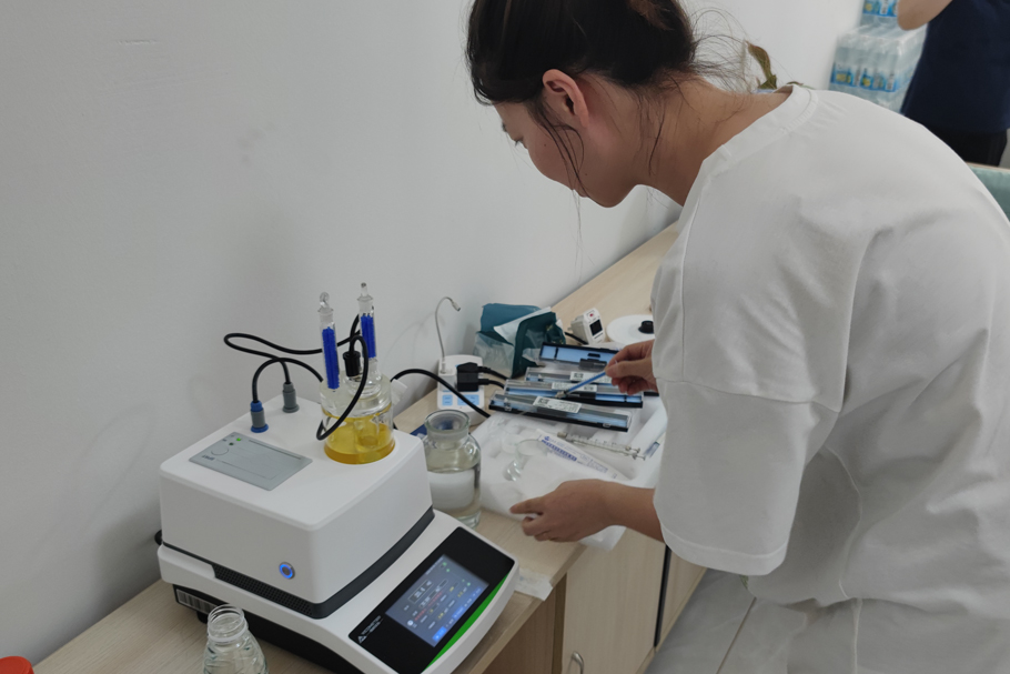 江蘇亞威變壓器