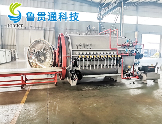 汽車(chē)配件熱壓罐